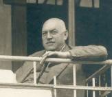 EmilBrustausschn1930