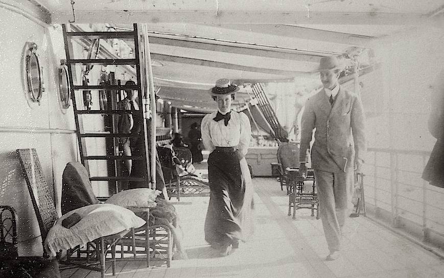 RobertsonMegCaptHamiltonQMark