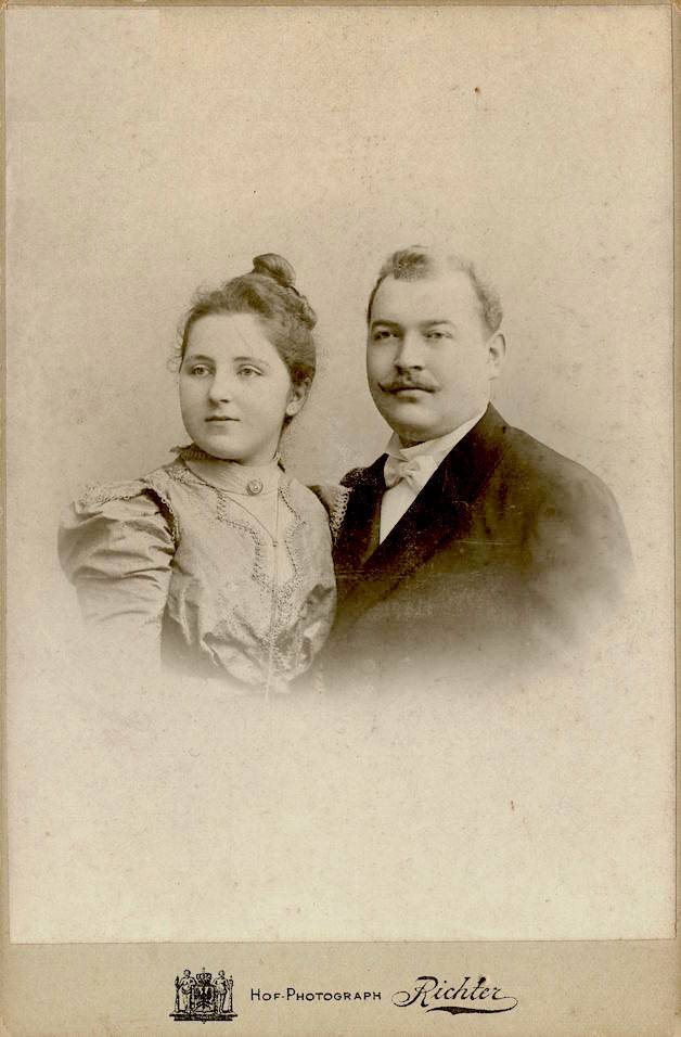 s24KnappFrieda MuellerEmil Verlobung1899 Kopie 3