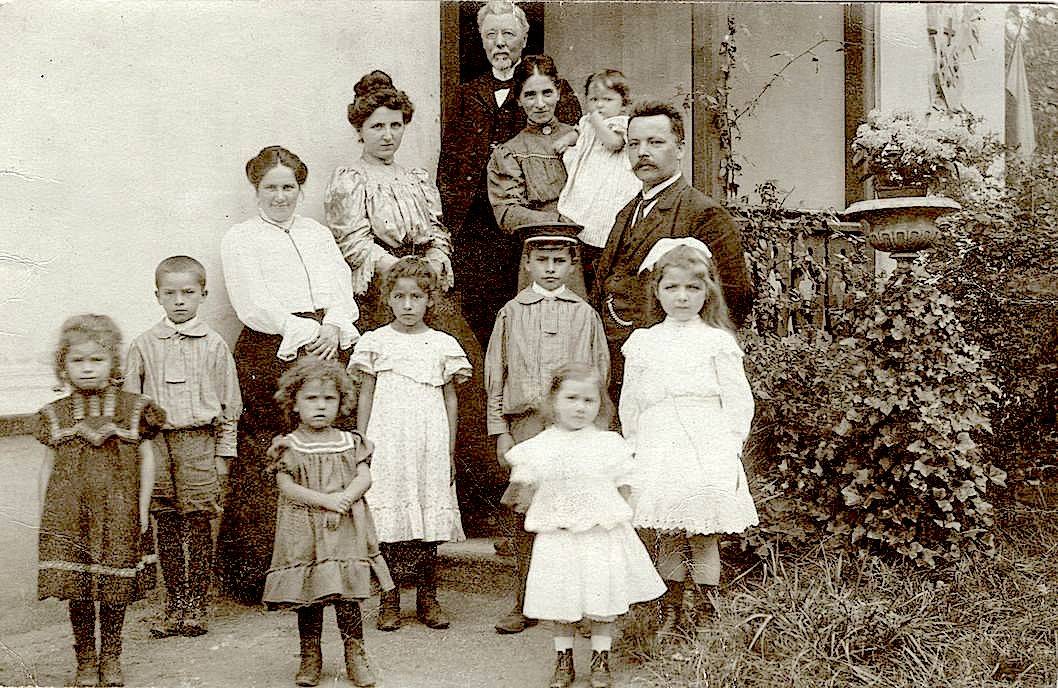 sMuellerHEK1905FritziKnappFriedaHenrichLippertElisabetha_Kopie